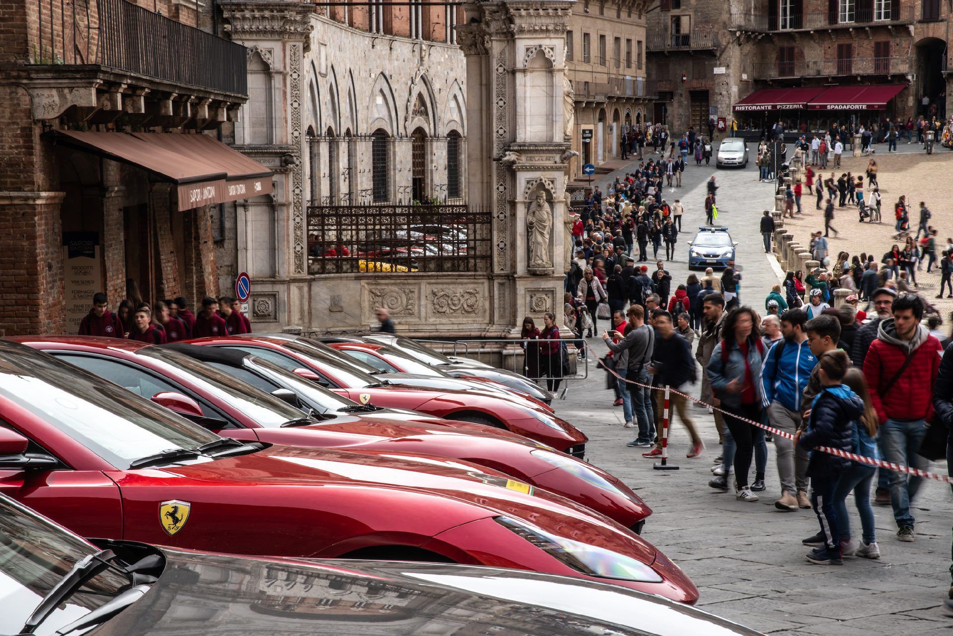 Genius eventi corporate events road show