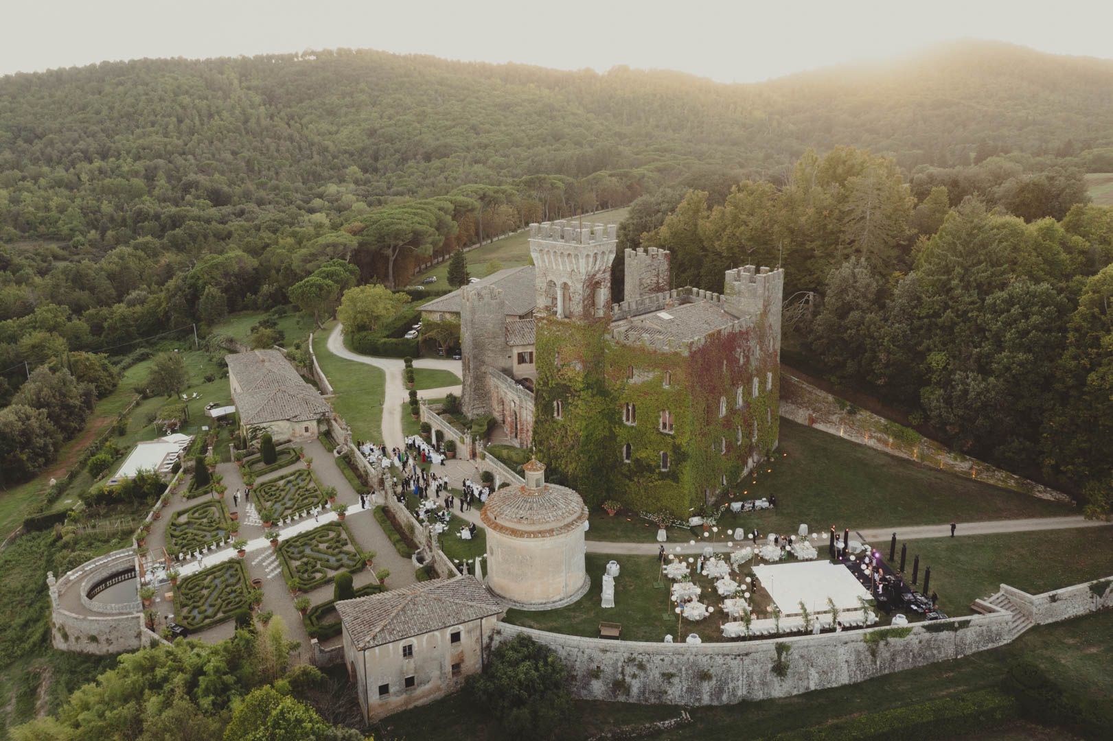 Genius eventi wedding in castello di celsa siena