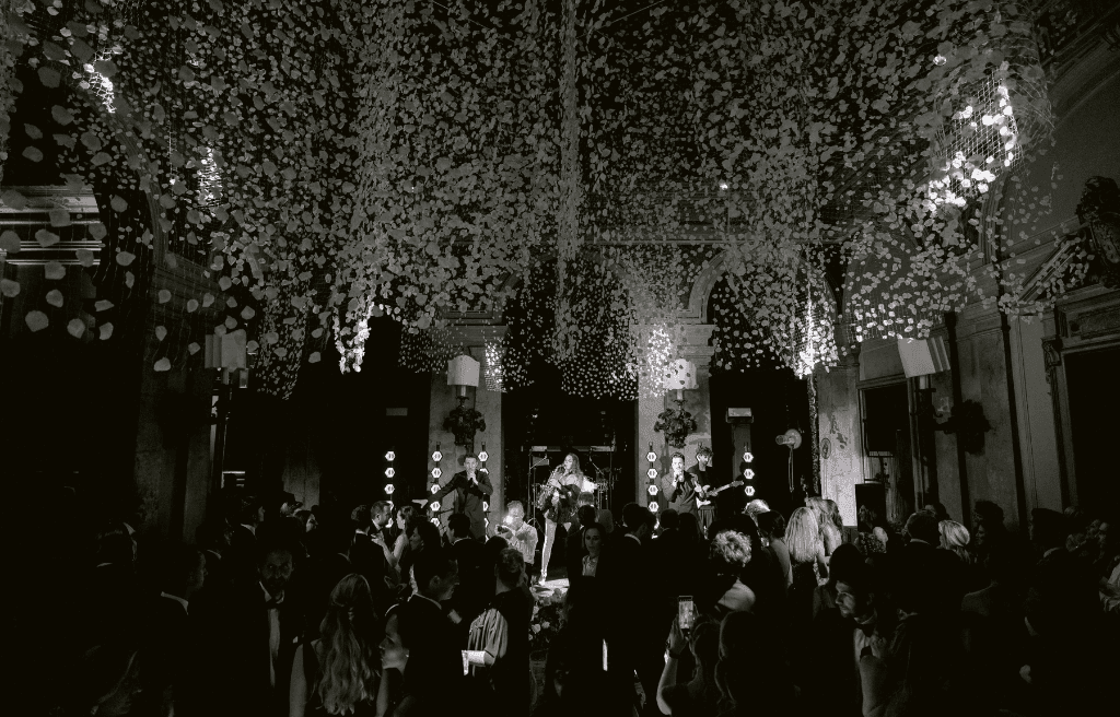 Themed dinners and parties ideas and inspirations genius eventi